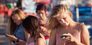 Smartphone pode te deixar menos inteligente, diz novo estudo