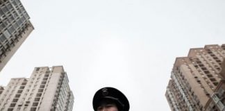 As proibições de Bitcoin da China fazem a moeda cair