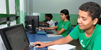Governo lança projeto Educação Conectada para Banda Larga na Escola