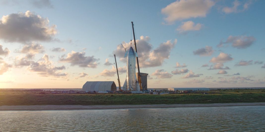 starship-as-seen-at-spacexs-cameron-county-texas-launch-facility-on-september-27-2019