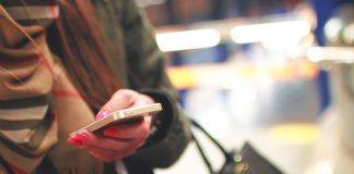 Huawei e Samsung tomam mercado enquanto Apple segue em queda no 3T19