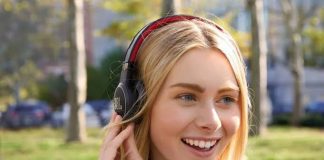 Reflect Eternal é o fone da JBL que recarrega sozinho.