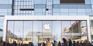 Ação da Apple dobra em um ano com dados “impressionantes”