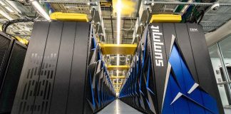 Supercomputador acha 77 substâncias que podem combater coronavírus.