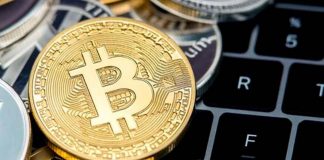 Bitcoin cai 10% com o recuo do ritmo recorde de coleta