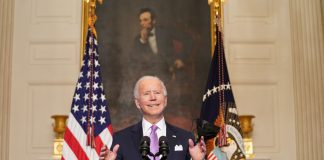 Biden enfrenta teste importante em disputa comercial de bateria EV