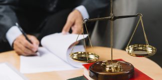 Em meio a reação de juízes, advogados suspendem aplicativo que avaliaria magistrados com notas