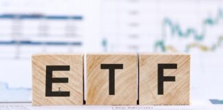 SEC adia ETFs de criptomoedas para 2024