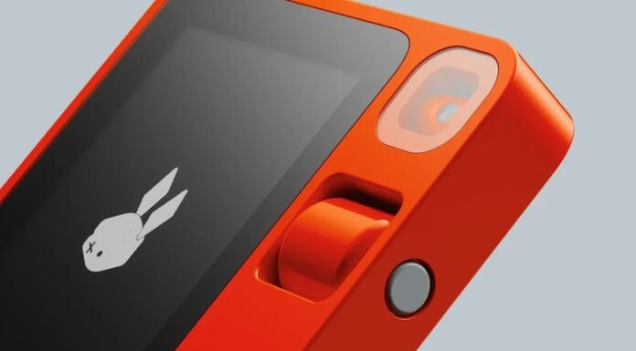 Rabbit R1: Aparelho de bolso com IA chega ao mercado