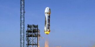 Foguete de Jeff Bezos envia turistas ao espaço