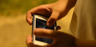 Regulação de plataformas digitais: proteção para crianças e adolescentes