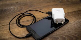 Você está carregando o celular errado? Saiba como evitar desgastes