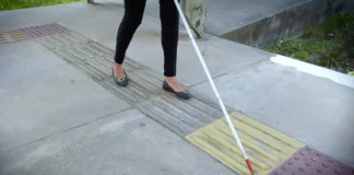 Pesquisadores desenvolveram um sistema eletrônico com inteligência artificial voltado para pessoas com deficiência visual