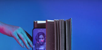 Atualização do Dicionário Cambridge traz novos termos da cultura TikTok e do trabalho remoto