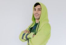 Cadres marca presença no VideoGameShow em Brasília neste domingo (12)