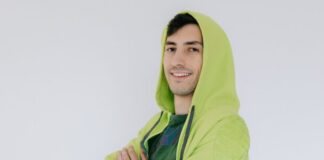 Cadres marca presença no VideoGameShow em Brasília neste domingo (12)