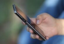 Recurso do Google ajuda a evitar golpe do Pix durante chamadas suspeitas