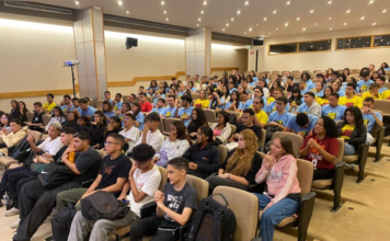 Do hambúrguer artesanal à inteligência artifical, juventude do DF se prepara para o futuro