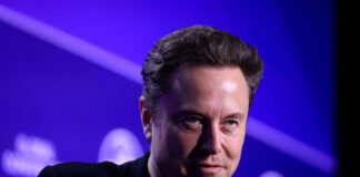 Ferramentas de IA geram imagens falsas de nudez e adolescentes processam empresa ligada a Elon Musk nos Estados Unidos