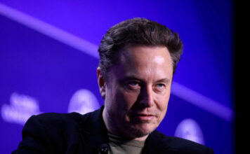 Ferramentas de IA geram imagens falsas de nudez e adolescentes processam empresa ligada a Elon Musk nos Estados Unidos