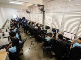 LAB Bibliotecas Renato Russo une música, inteligência artificial e arte em oficinas para jovens de escolas públicas