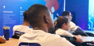 Projeto Escola Digital reforça compromisso com inclusão tecnológica no DF