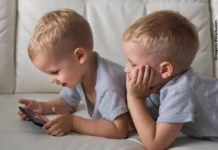 Educação digital infantil exige limites e presença dos pais