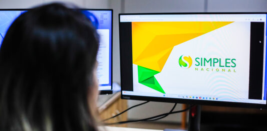 GDF alerta para novas regras tributárias a optantes pelo Simples Nacional