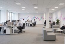 Medo de substituicao por IA diminui entre trabalhadores brasileiros Medo de substituicao por IA diminui entre trabalhadores brasileiros