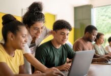 GDF Lança Projeto Digital City para Inclusão Tecnológica no Distrito Federal GDF Lança Projeto Digital City para Inclusão Tecnológica no Distrito Federal