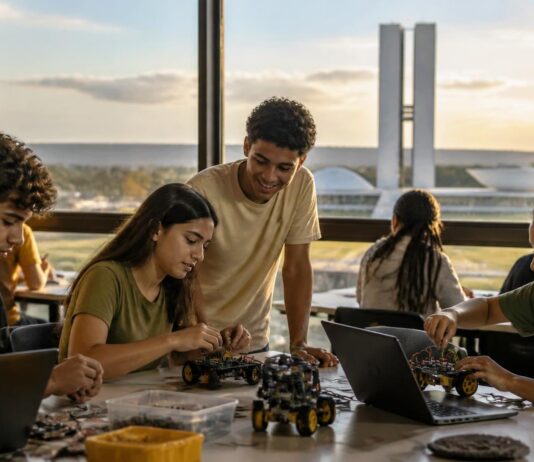 GDF lança Projeto LINK para impulsionar inovação e empregabilidade de jovens no DF GDF lança Projeto LINK para impulsionar inovação e empregabilidade de jovens no DF