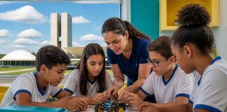 Startup de Brasília leva robótica educacional a 30 mil estudantes com apoio da FAPDF Startup de Brasília leva robótica educacional a 30 mil estudantes com apoio da FAPDF